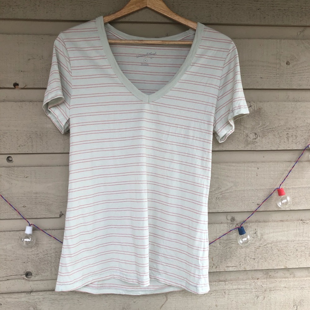 3 for $20 Universal Thread shirt - Picture 2 of 5